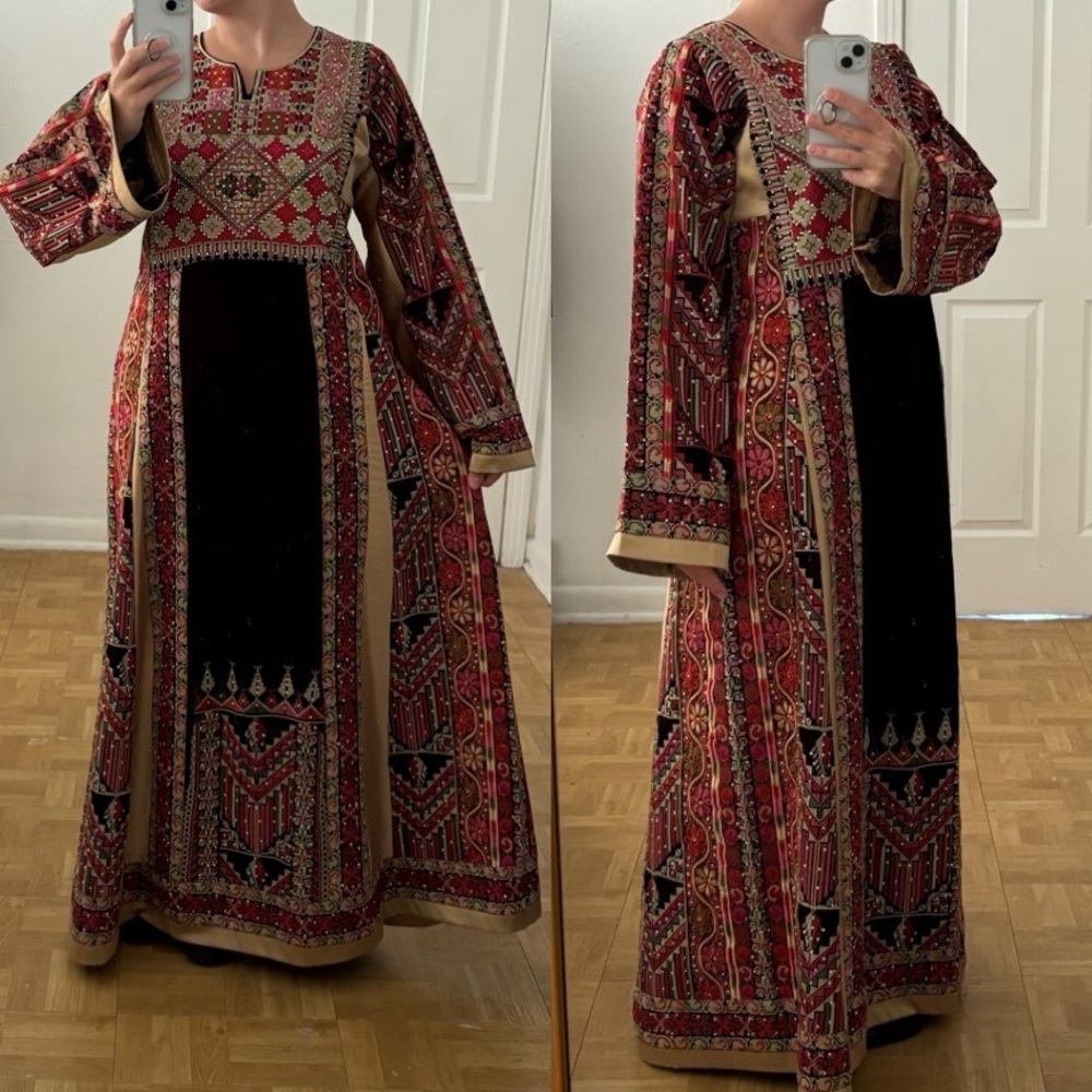 Fully Embroidered Palestinian Thobe